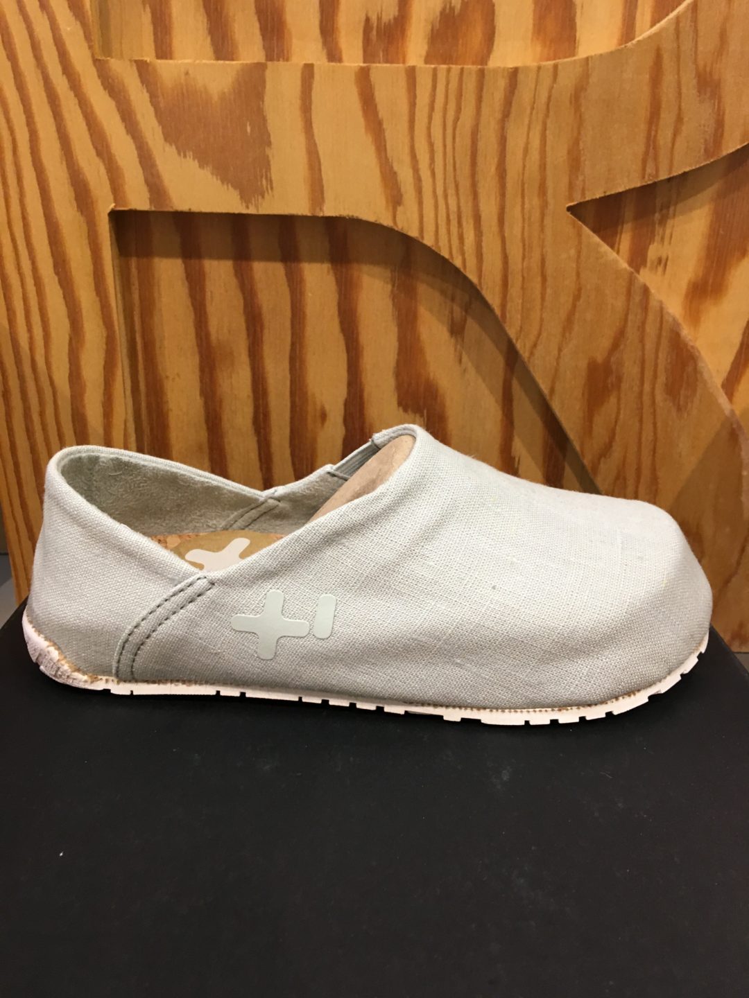 shoe station senior discount