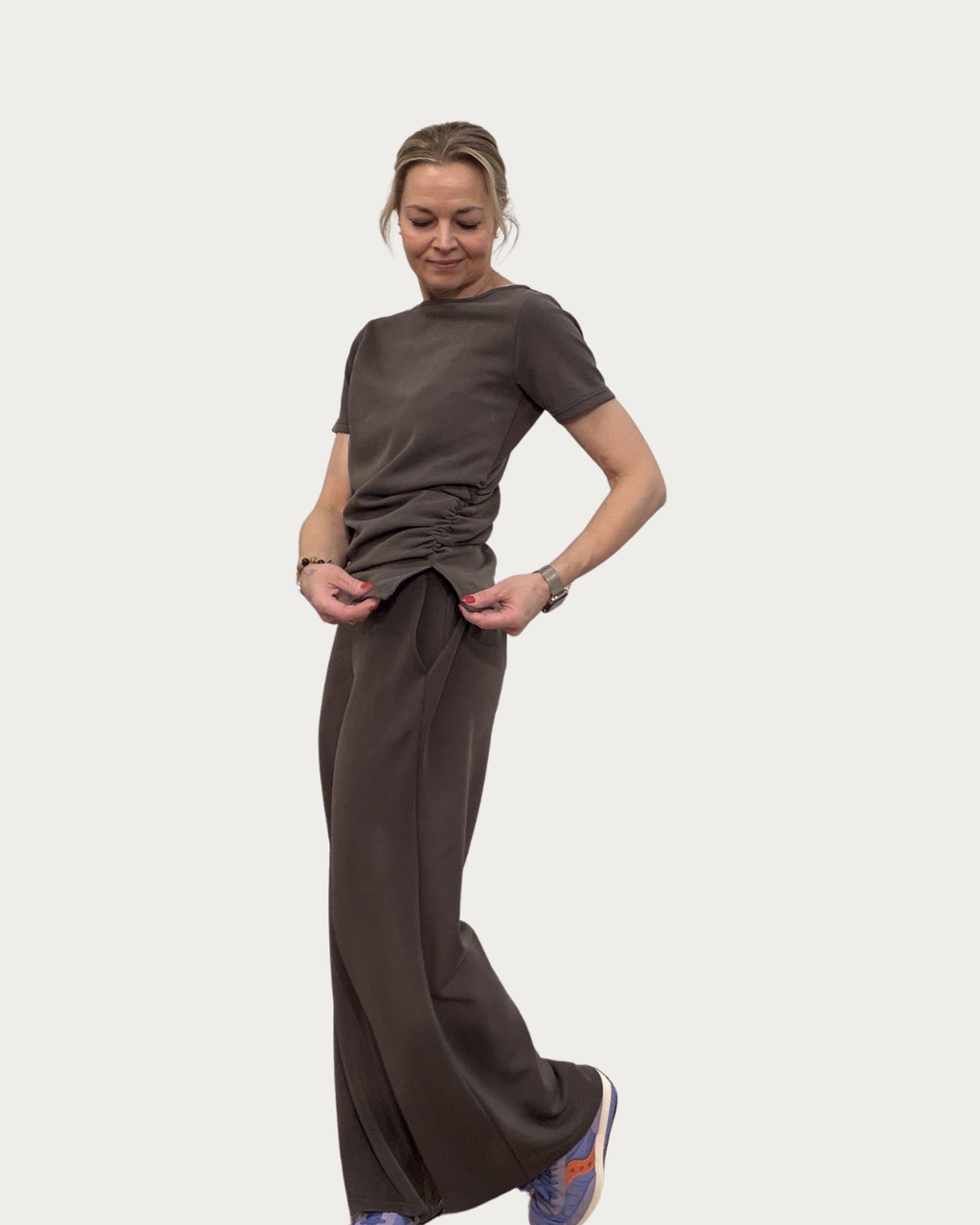 My Essential Wardrobe Helle Asymmetriric Tee