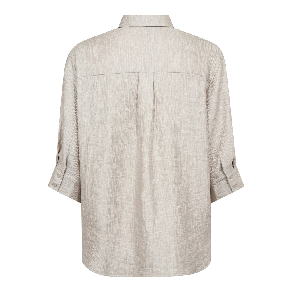 Beigen ja hopean sävyinen Co’Couture Chercc Shirt -paitapusero 3/4-hihoilla, kauluspaitakauluksella ja nappikiinnityksellä.