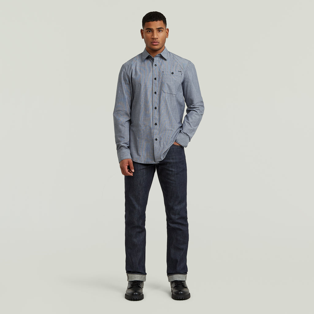 Bristum 2.0 Slim -kauluspaita on tyylikäs ja rennon huoliteltu valinta arkeen. Slim fit -istuvuus ja farkkuhenkinen ilme tekee siitä helposti yhdisteltävän niin farkkujen kuin chinojen kanssa.