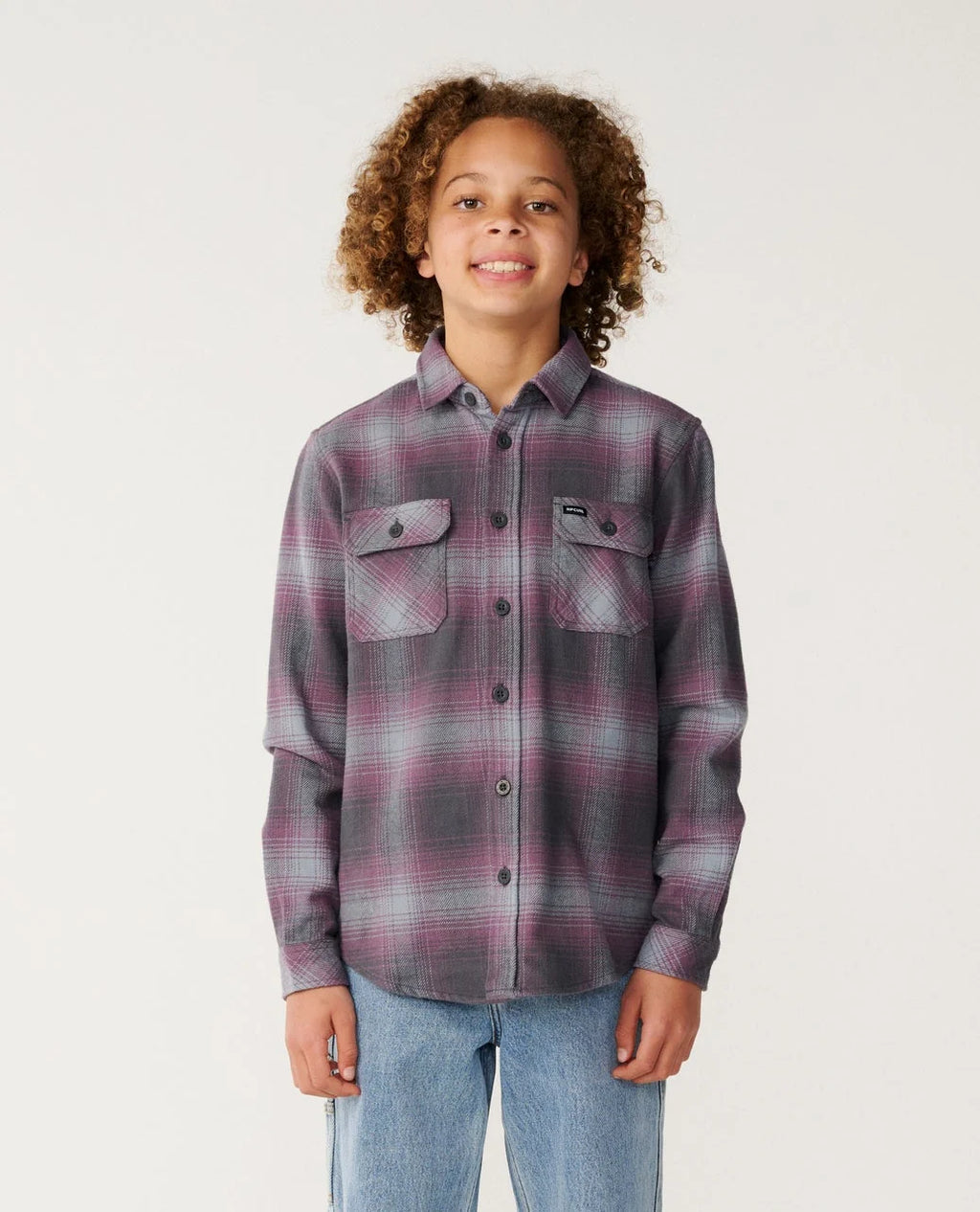 Count Flannel Shirt -flanellipaita 100 % puuvillasta. Sinikeltainen ruutukuosi, harjattu flanellikangas ja rintataskut lasten ja aikuisten koossa.