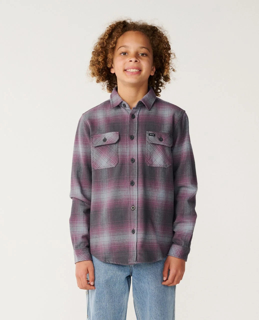 Count Flannel Shirt -flanellipaita 100 % puuvillasta. Sinikeltainen ruutukuosi, harjattu flanellikangas ja rintataskut lasten ja aikuisten koossa.