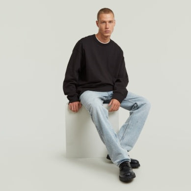 Dakota-farkut ovat ajaton straight-leg -klassikko, joka tarjoaa rennon mutta huolitellun istuvuuden. Mid waist -vyötärö ja hieman väljempi yläosa tekevät mallista mukavan käyttää ja henkivät trendikkään ilmeen.