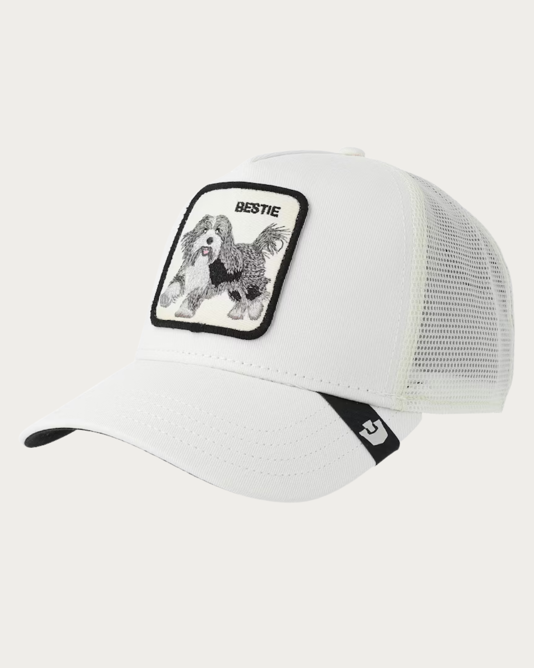 Goorin Bros on tunnettu mm rohkeista ja persoonallisista lippiksistään, joissa yhdistyvät klassinen muotoilu ja näyttävät patch-kuvitukset. Jokainen lippis kertoo oman tarinansa. Eläinhahmot ja graafiset merkit tuovat tyyliin asennetta ja huumoria.

