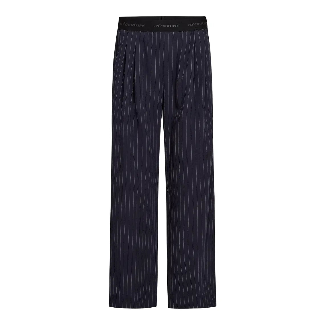 Co’Couture LicaCC Pin Pant -housut tummansinisellä liituraitakuosilla. Korkea vyötärö, leveät lahkeet ja mukava kuminauharesori.