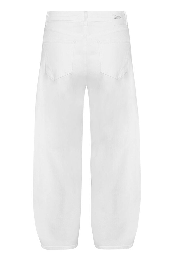 Naisten valkoiset puuvillaiset barrel farkut. Trendikkäät arkeen.