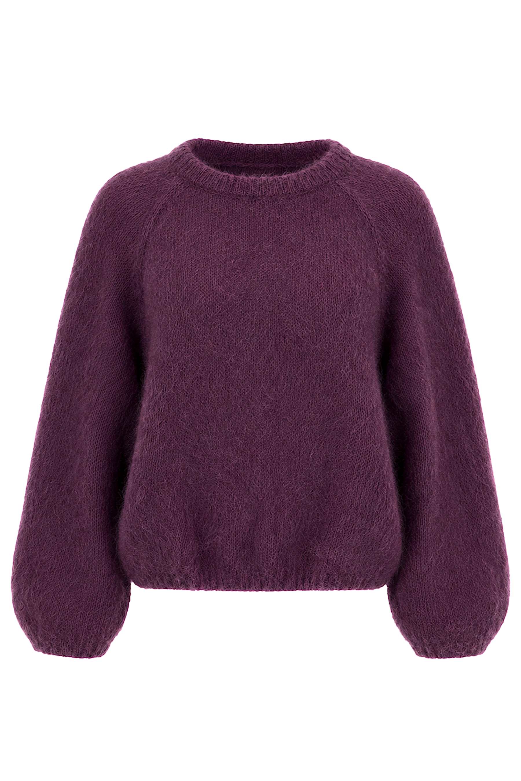 Americandreams The Rosie Pullover on ylellisen pehmeä ja kevyt mohairneule, jossa on rento istuvuus ja näyttävät, runsaat hihat.