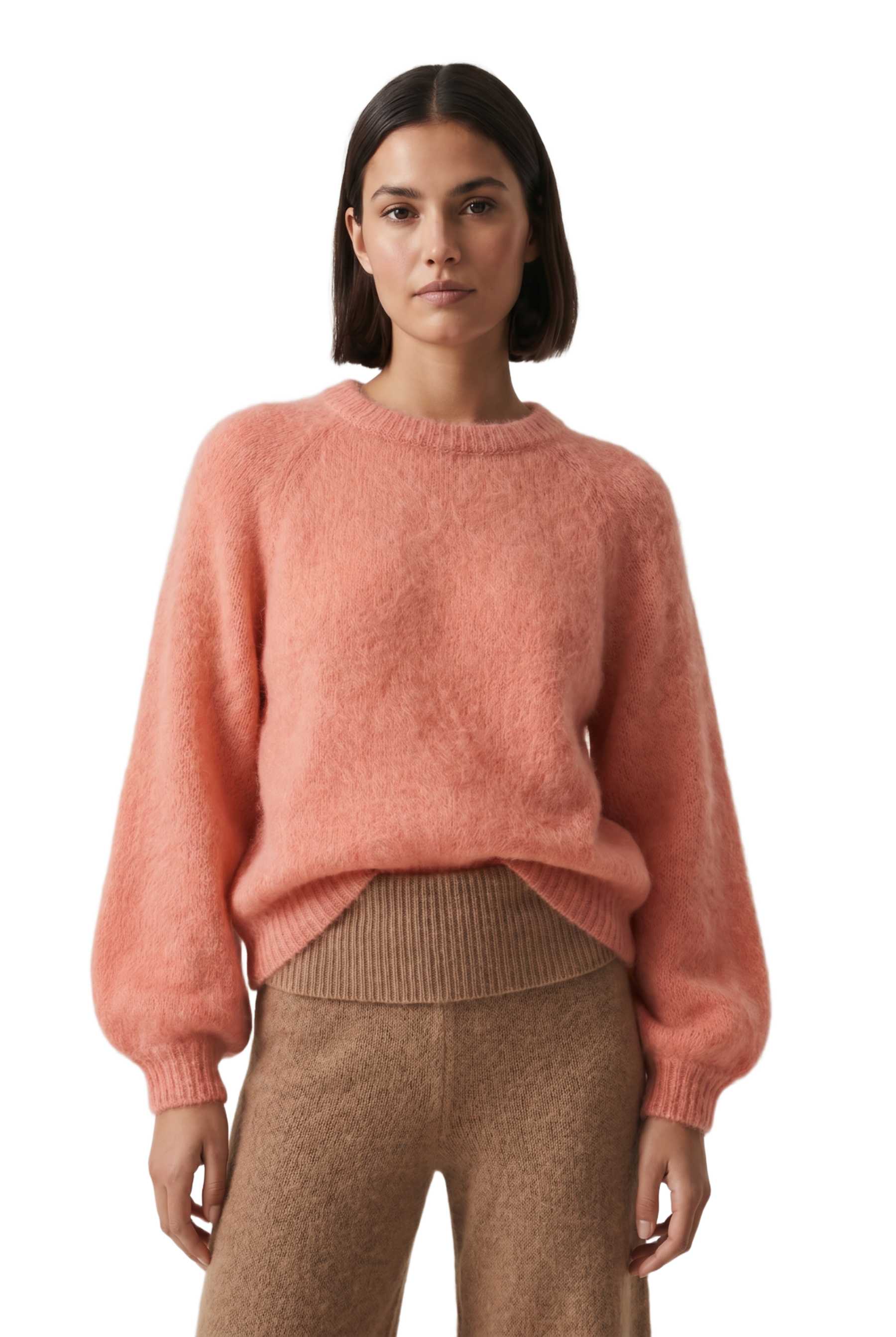 Americandreams The Rosie Pullover on ylellisen pehmeä ja kevyt mohairneule, jossa on rento istuvuus ja näyttävät, runsaat hihat.