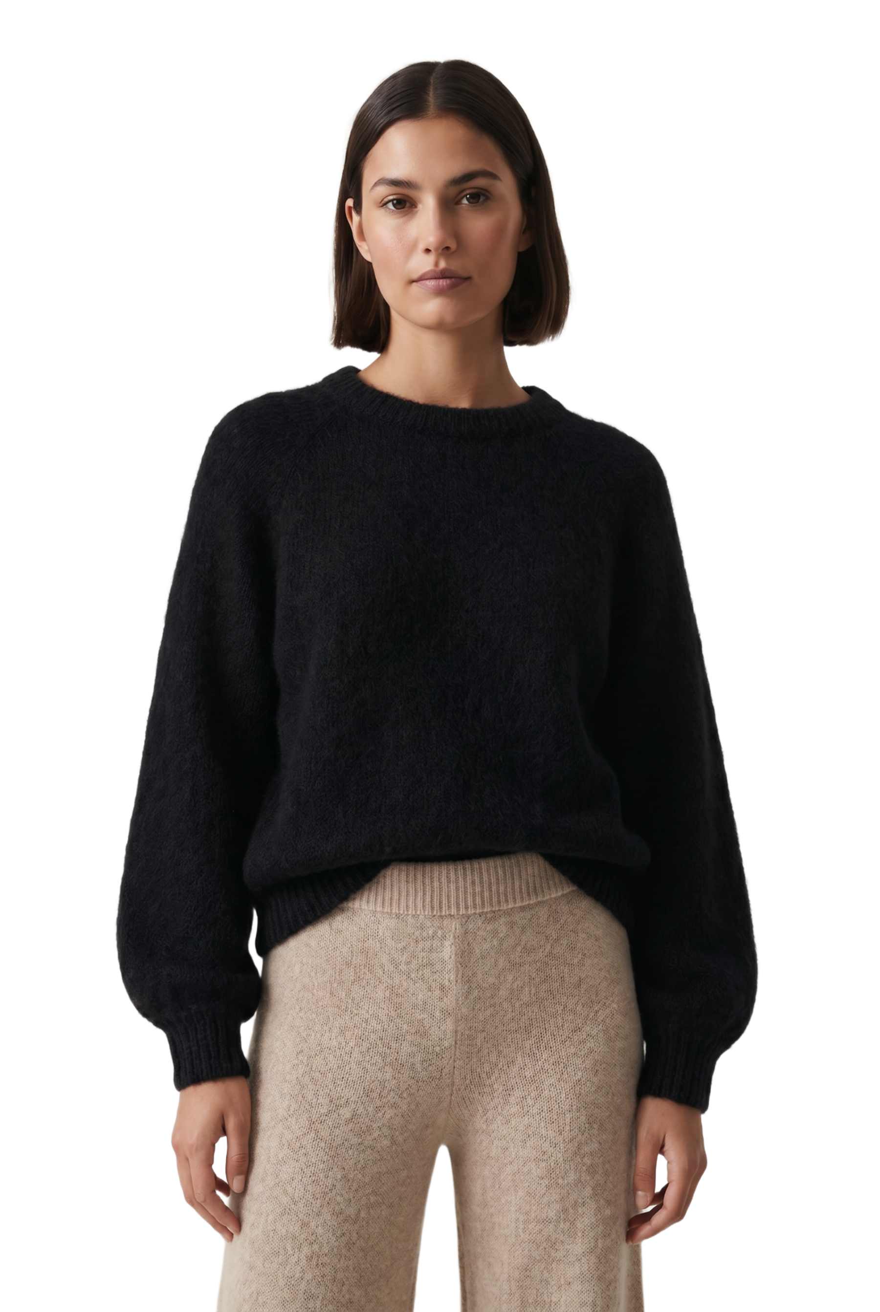 Americandreams The Rosie Pullover on ylellisen pehmeä ja kevyt mohairneule, jossa on rento istuvuus ja näyttävät, runsaat hihat.