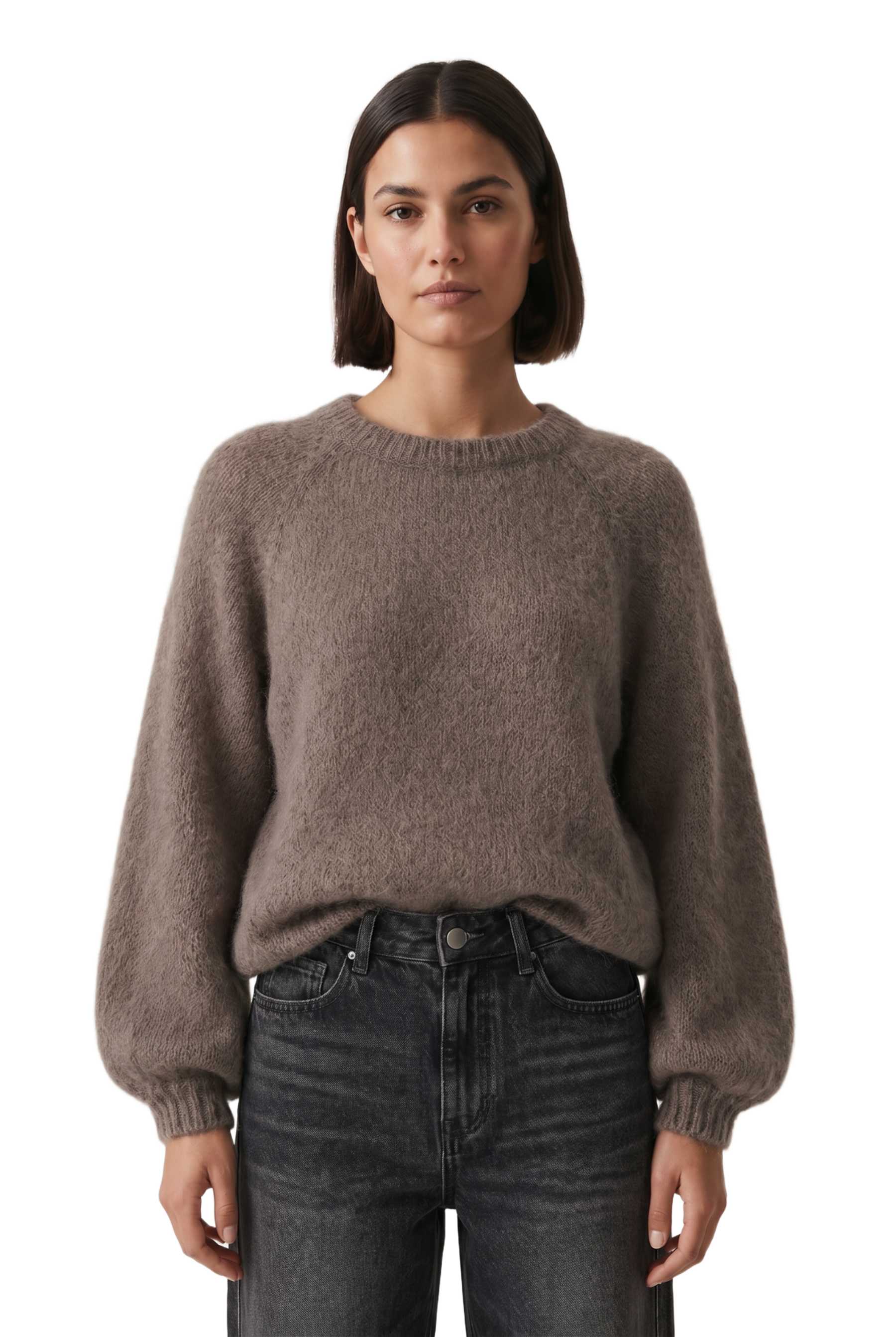 Americandreams The Rosie Pullover on ylellisen pehmeä ja kevyt mohairneule, jossa on rento istuvuus ja näyttävät, runsaat hihat.