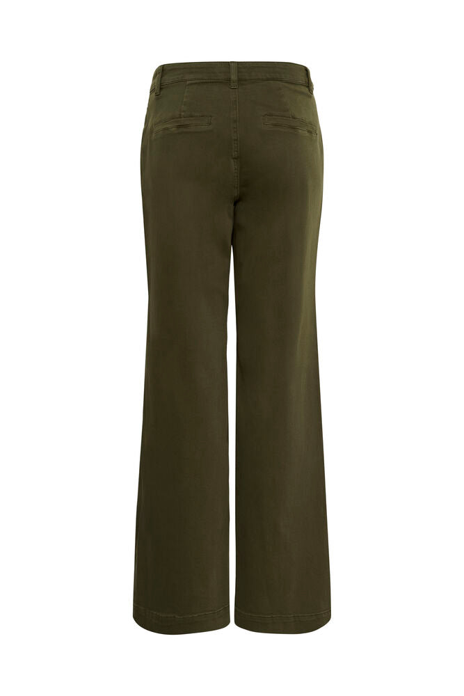 Kaunis oliivinvihreä naisten farkku
Mid waist
Leveät lahkeet
Casual fit
Kevyesti joustava denim
Monikäyttöinen arkeen ja vapaa-aikaan