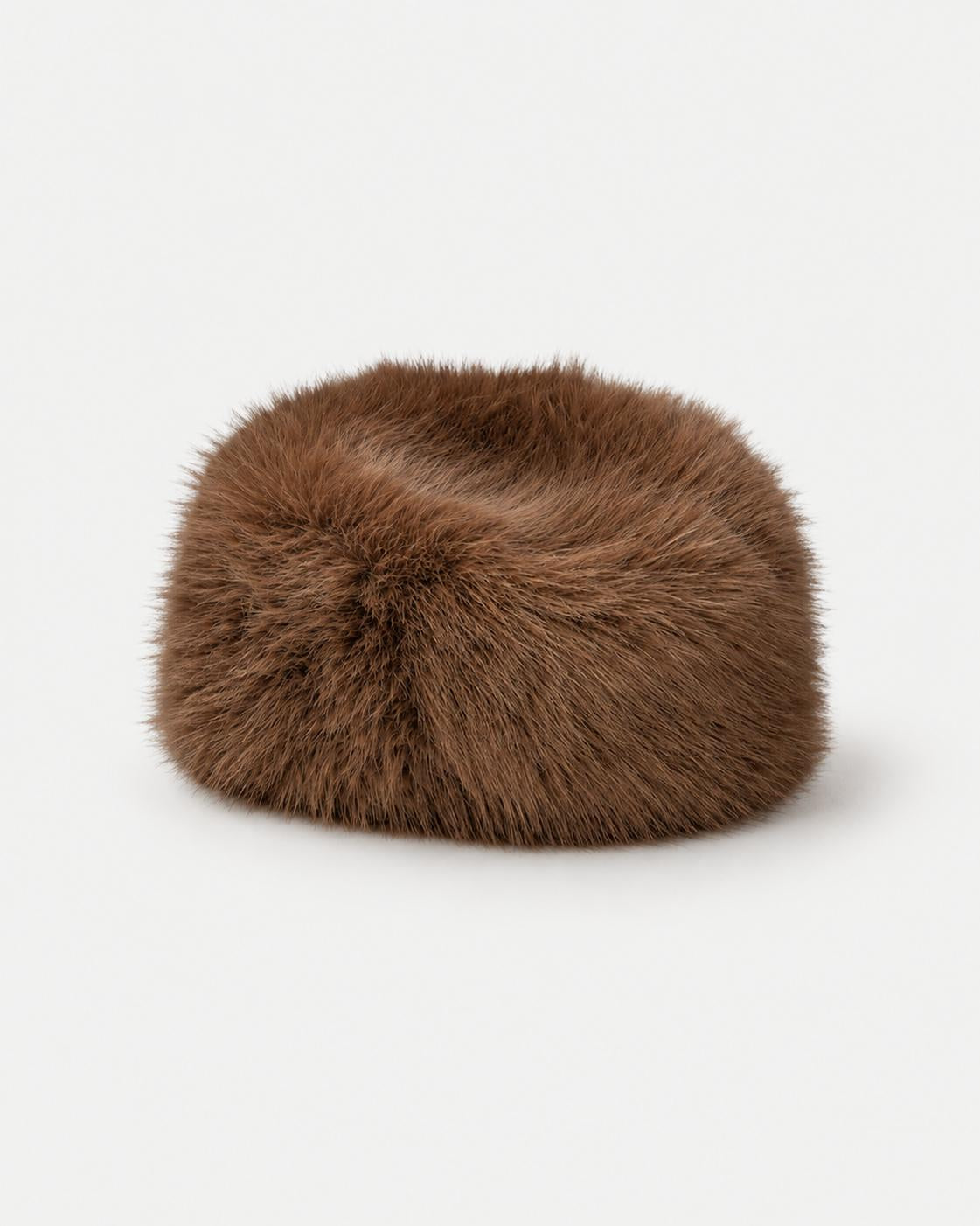 Anais hat