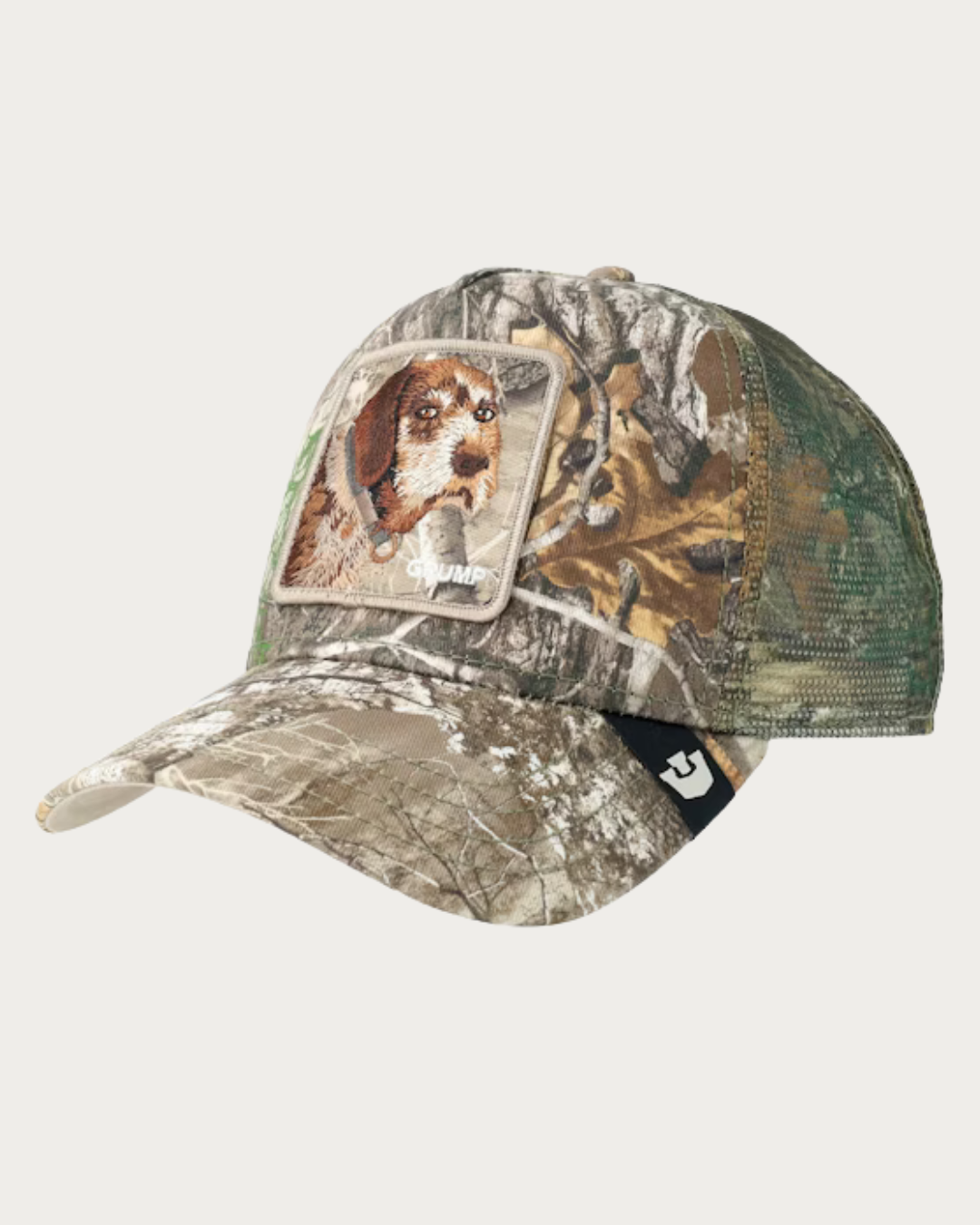 Goorin Bros on tunnettu mm rohkeista ja persoonallisista lippiksistään, joissa yhdistyvät klassinen muotoilu ja näyttävät patch-kuvitukset. Jokainen lippis kertoo oman tarinansa. Eläinhahmot ja graafiset merkit tuovat tyyliin asennetta ja huumoria.