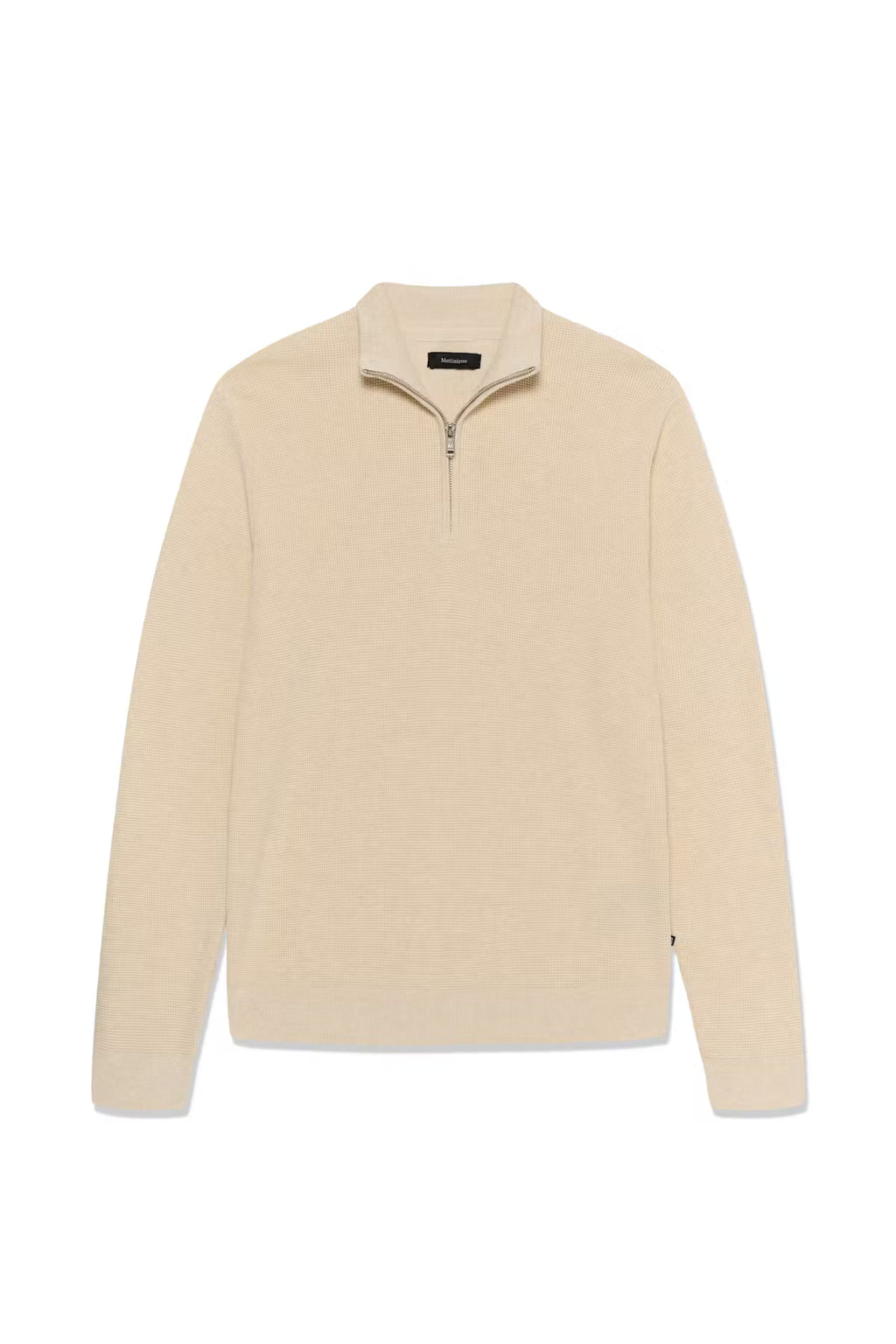 Matinique Malagoon half zip on klassinen ja rento neule, joka toimii täydellisesti arjessa. Pehmeä ja hengittävä kangas tuntuu miellyttävältä päällä.