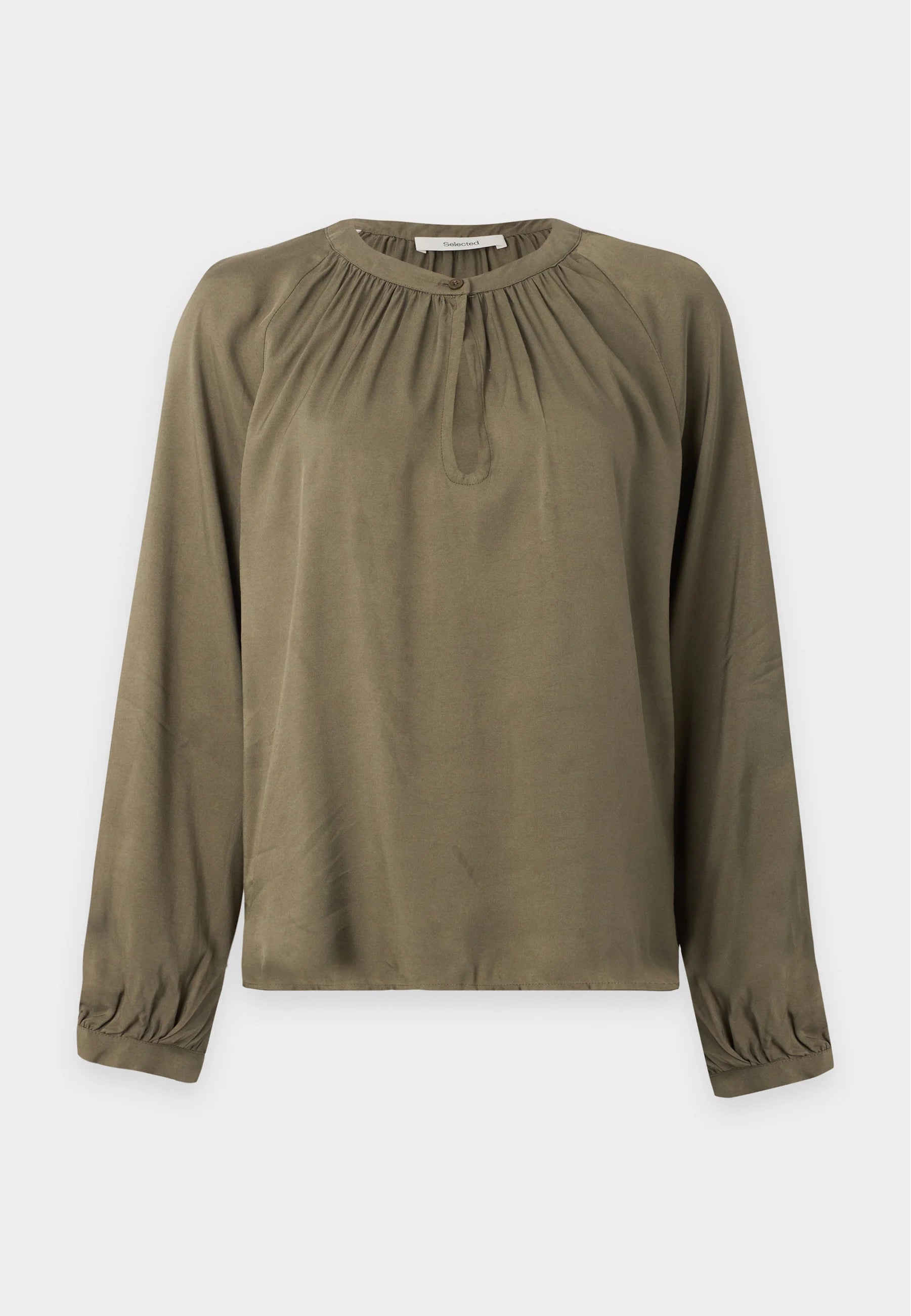 Selected Femme SLWJONNA LS Top on kauniisti laskeutuva viskoosipusero mao-kauluksella ja nappikiinnityksellä. Helppo ja monikäyttöinen arjen suosikki.