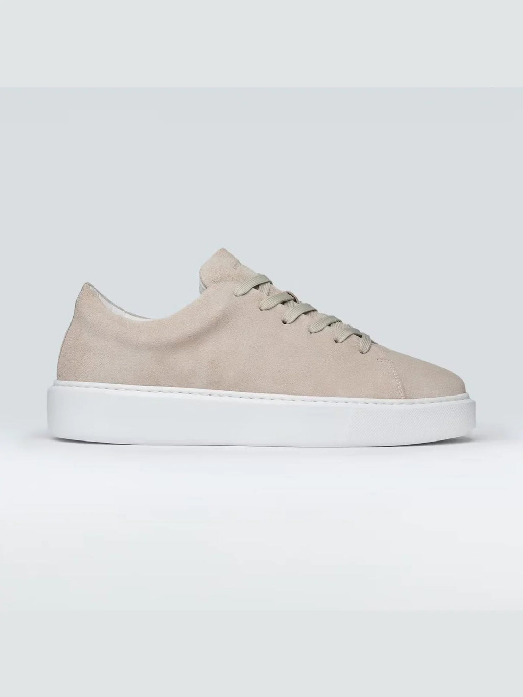 Sneaky Steve mokkanahka tennari, beige. Unisex malli. Lesti tilava ja kenkä todella kevyt.